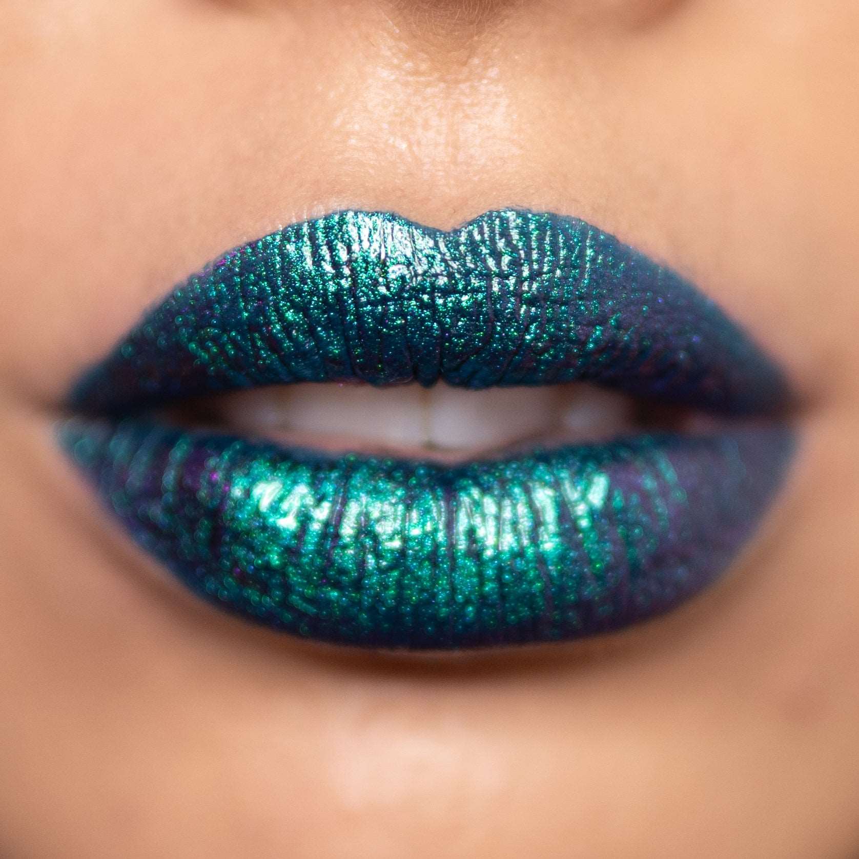 Multichrome Lip Gloss - Mystique - Image 6